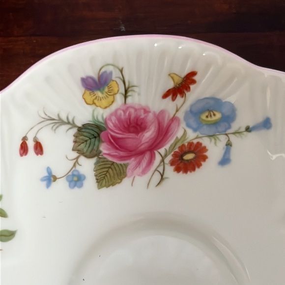 Shelley Rose and Red Daisy Demitasse Cup & Saucer DISCONTINUED! - Picture 11 of 16